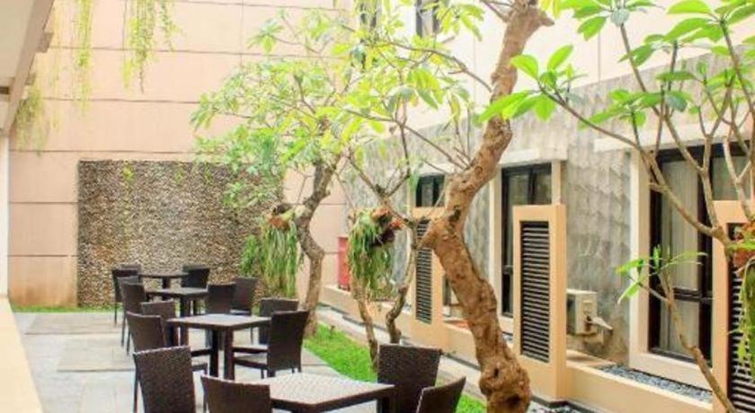 Grand Malioboro Yogyakarta Ξενοδοχείο Εξωτερικό φωτογραφία